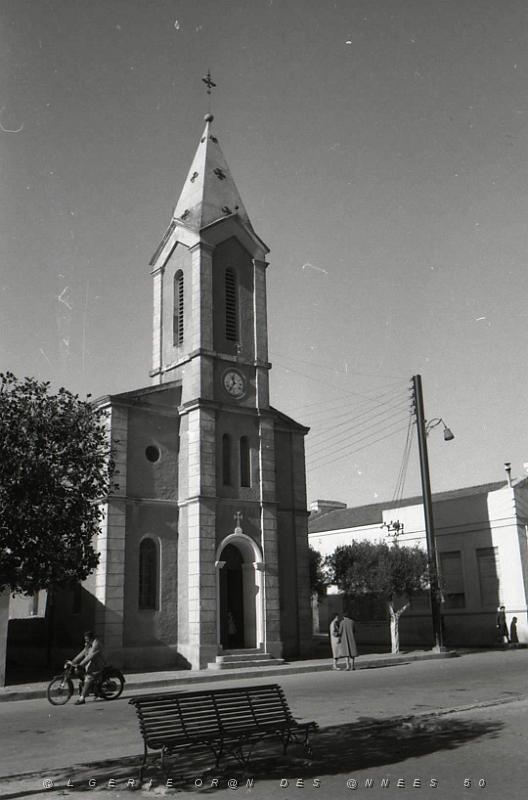 Ain tedeles 506- eglise COLLECTION DES AMIS DE ND DE SANTA CRUZ.jpg